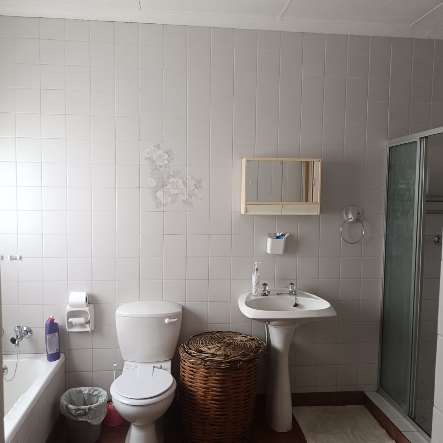 4 Bedroom Property for Sale in Sasolburg Free State